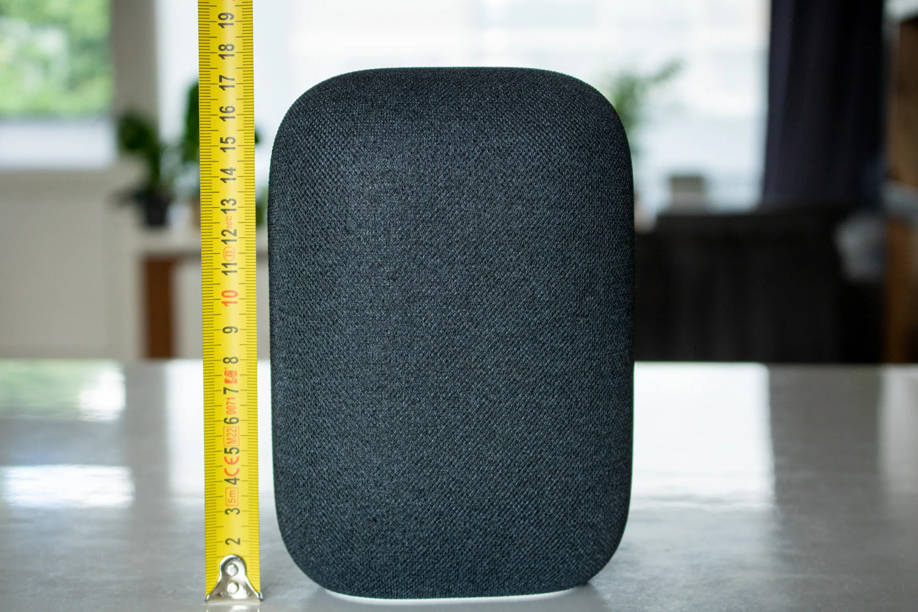 Google Nest Audio hoogte